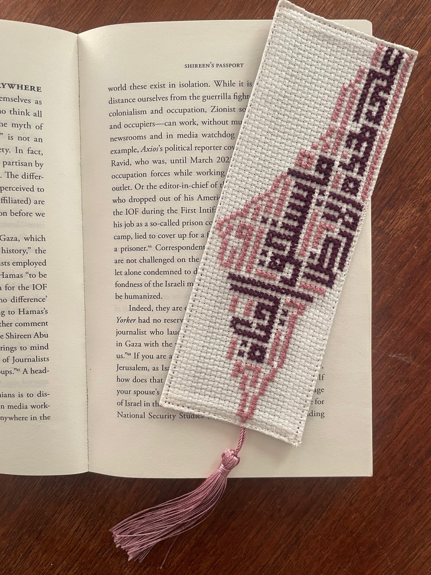 Tatreez Bookmark - Map with Mahmoud Darwish quote - Purple
