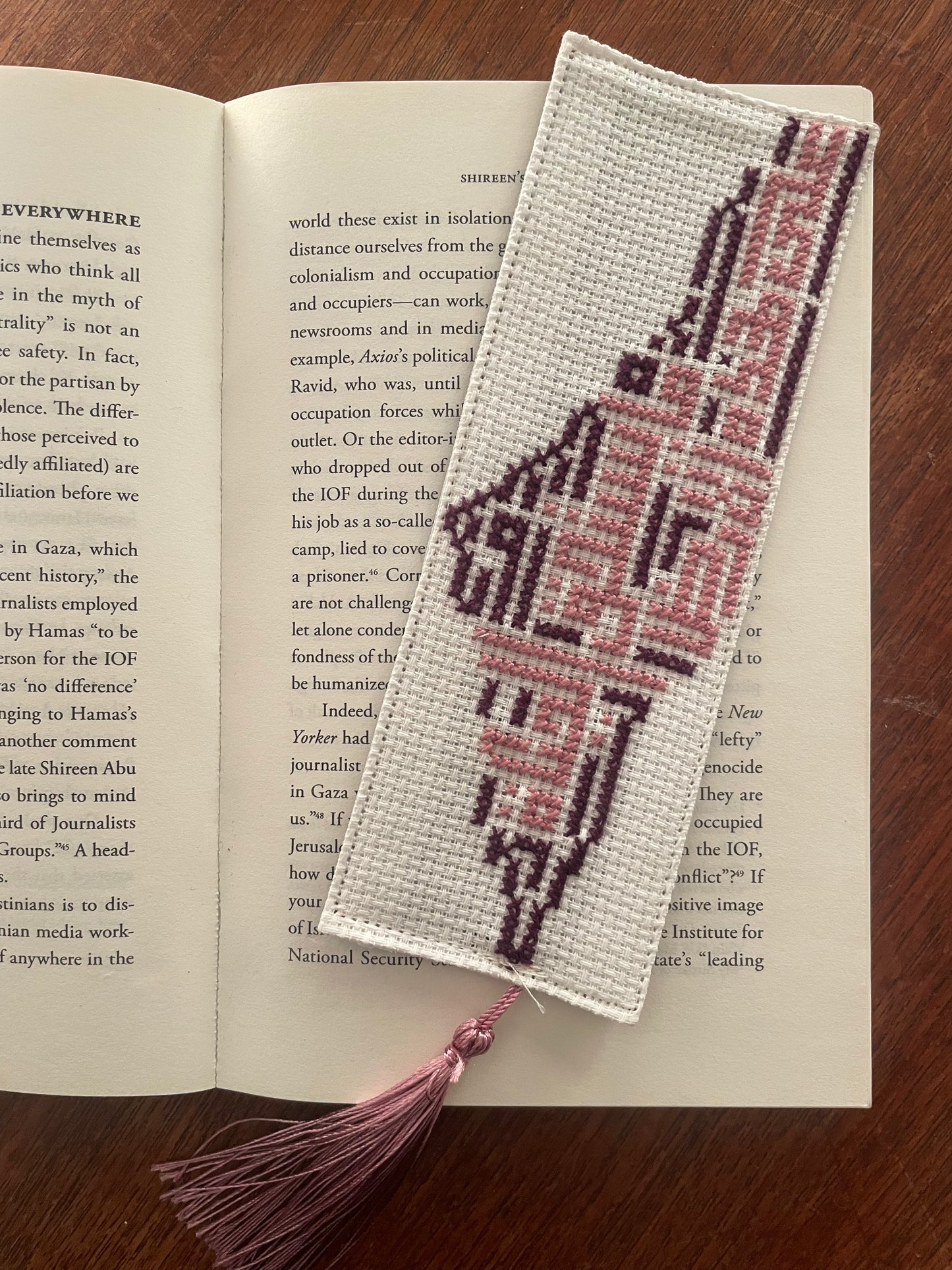 Tatreez Bookmark - Map with Mahmoud Darwish quote - Purple
